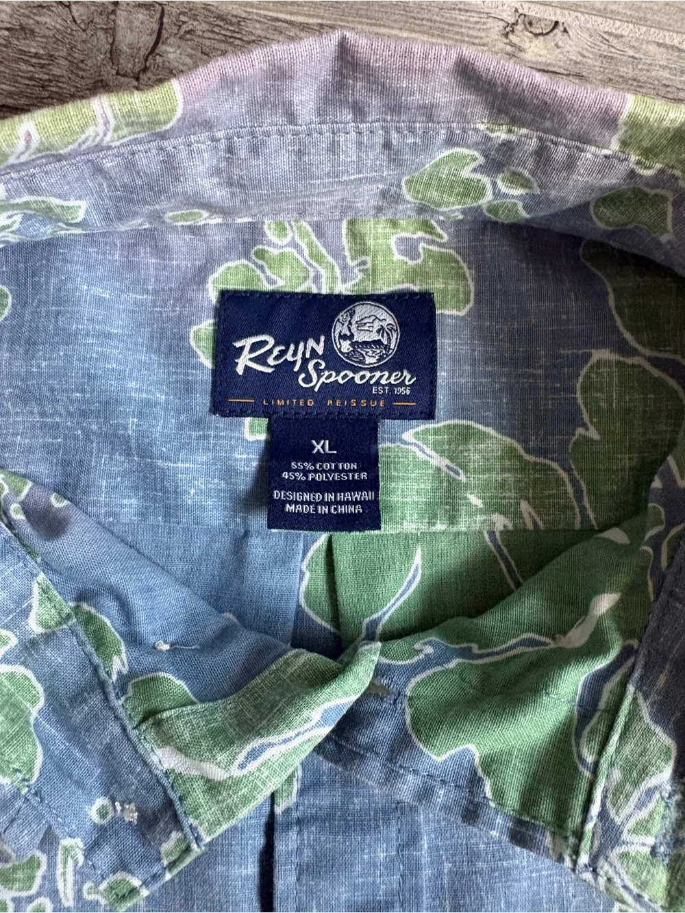 RETIRED Reyn Spooner Hibiscus Aloha Shirt - Youth XL
